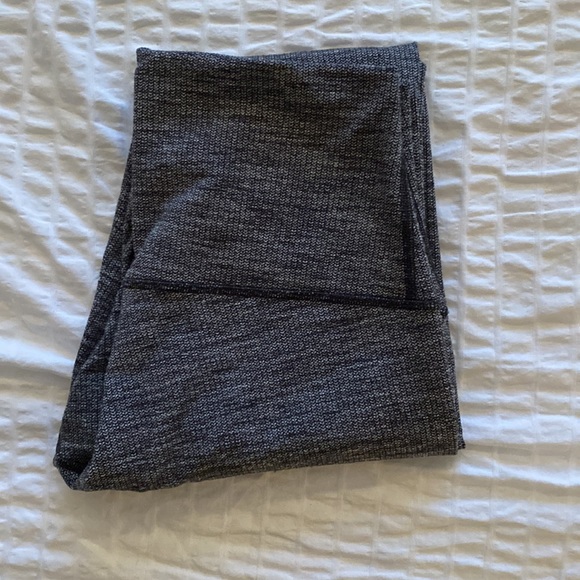 Lululemon herringbone wunder unders - Picture 3 of 3